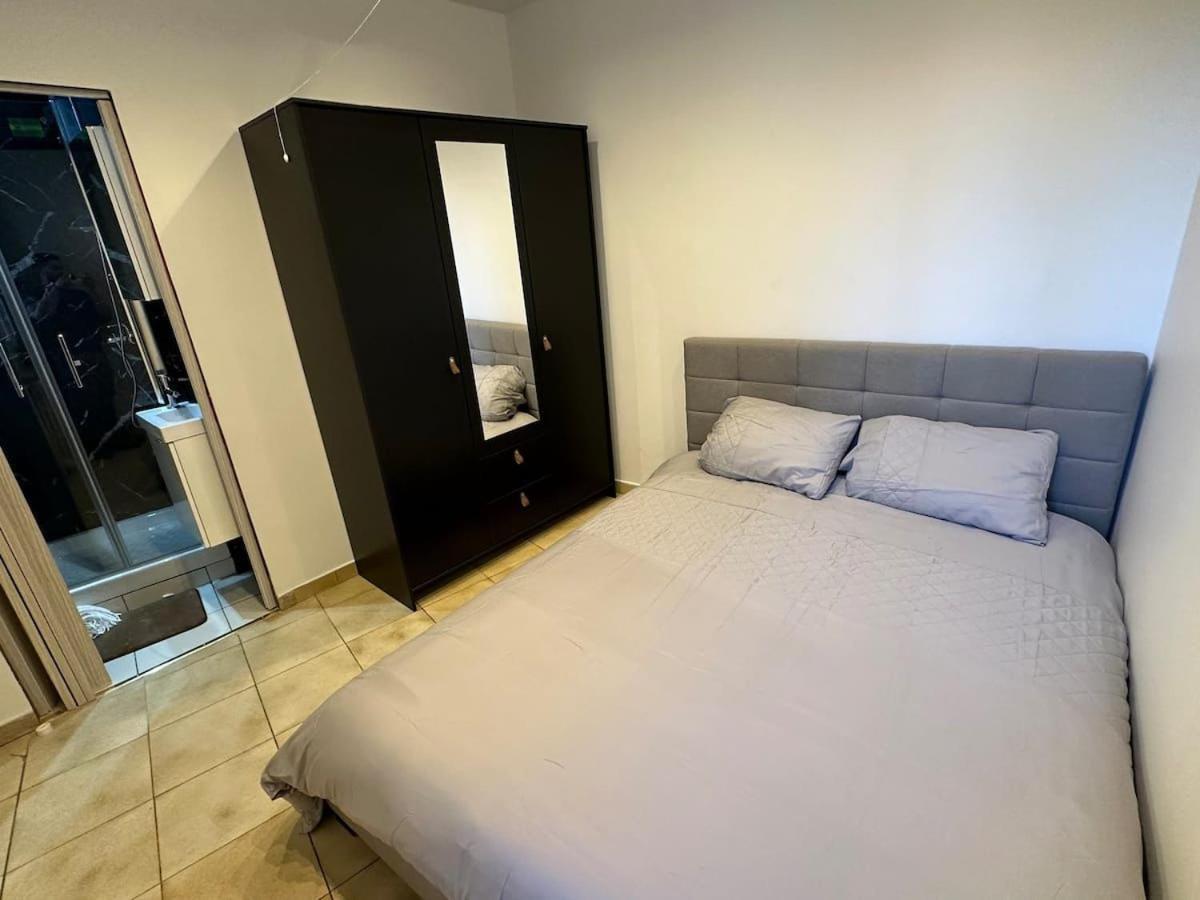 Maison Proche Paris Metro 13 Apartment Pierrefitte-sur-Seine