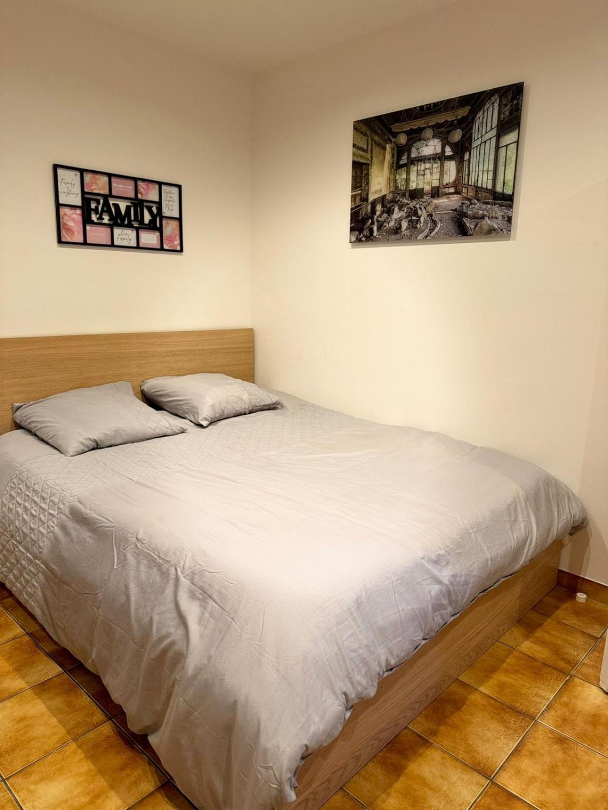 Apartment Maison Proche Paris Metro 13 Pierrefitte-sur-Seine