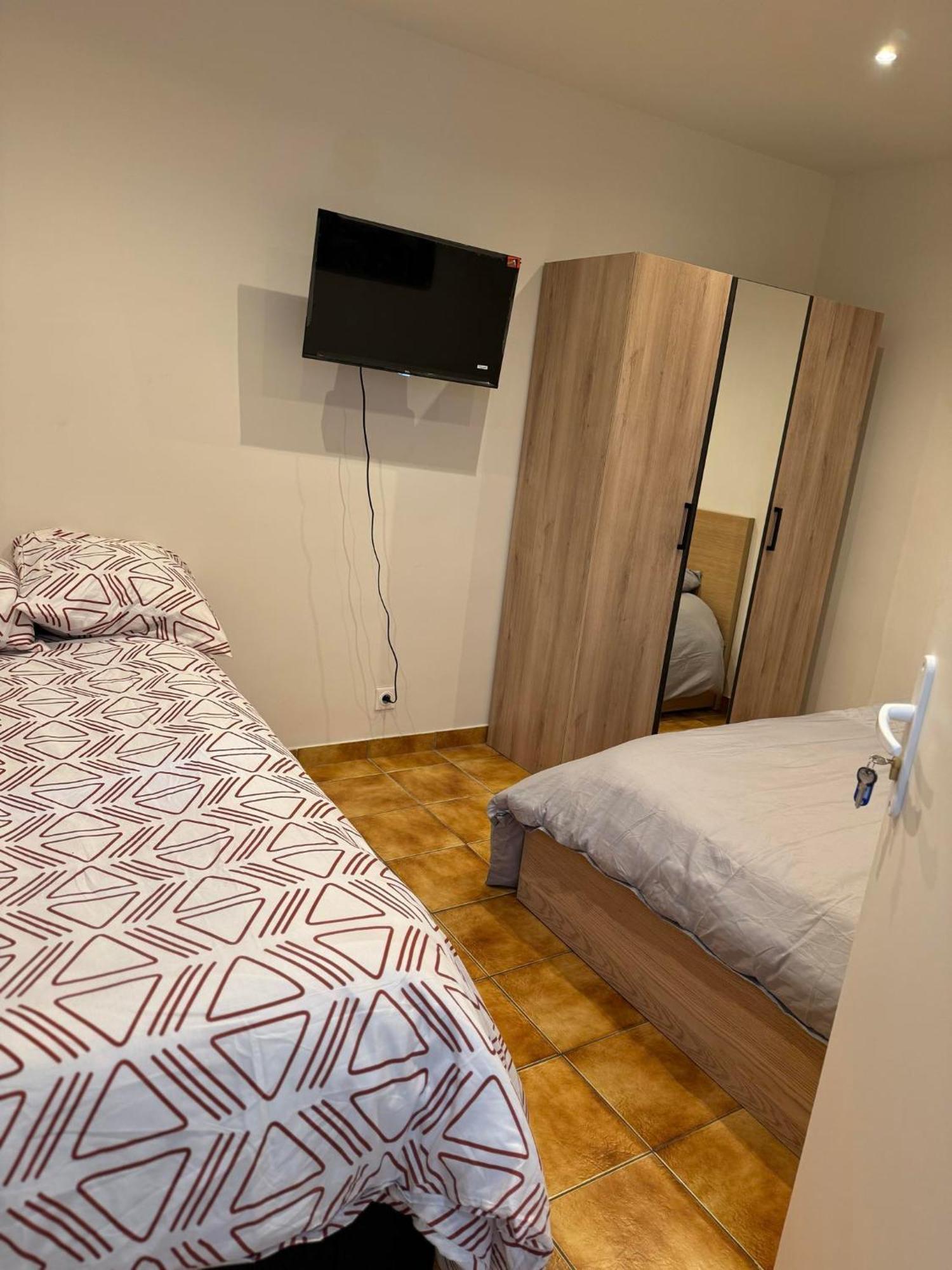 Apartment Maison Proche Paris Metro 13